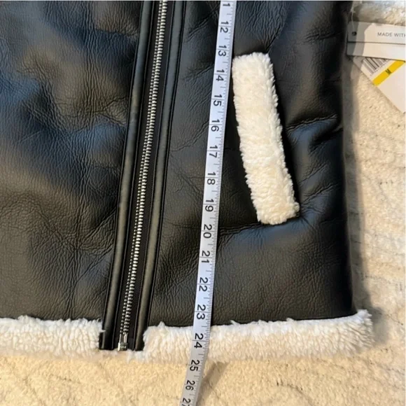 Sanctuary Black Cream Faux Sherpa Trimmed Vegan Leather Vest Medium - Picture 14 of 14